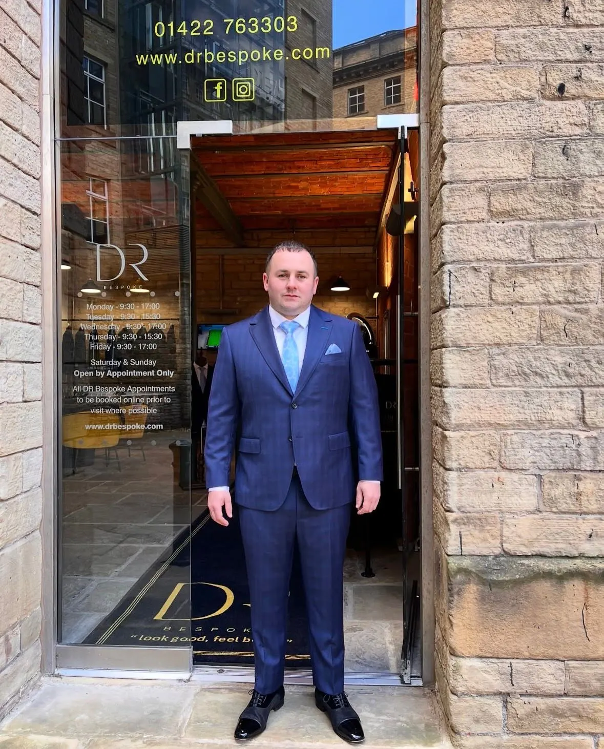 Bespoke suit in Huddersfield Fine Worsteds by DR Bespoke — 5