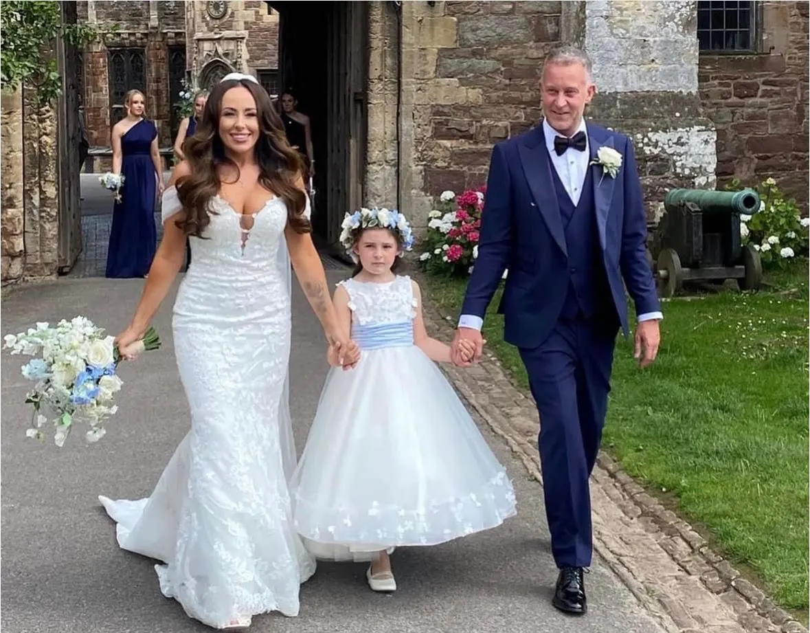 Bespoke suit in Huddersfield Fine Worsteds by DR Bespoke — 17