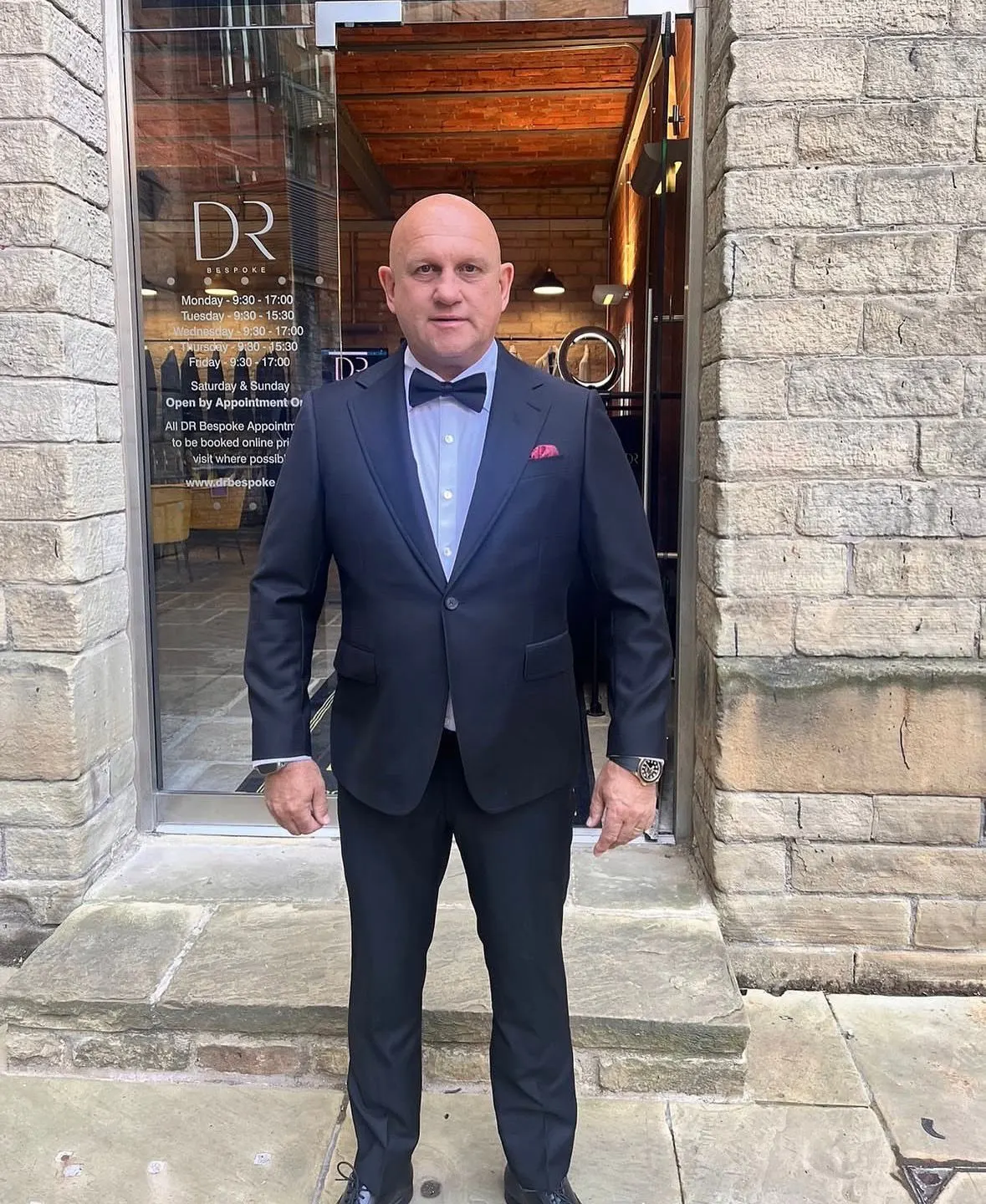 Bespoke suit in Huddersfield Fine Worsteds by DR Bespoke — 11