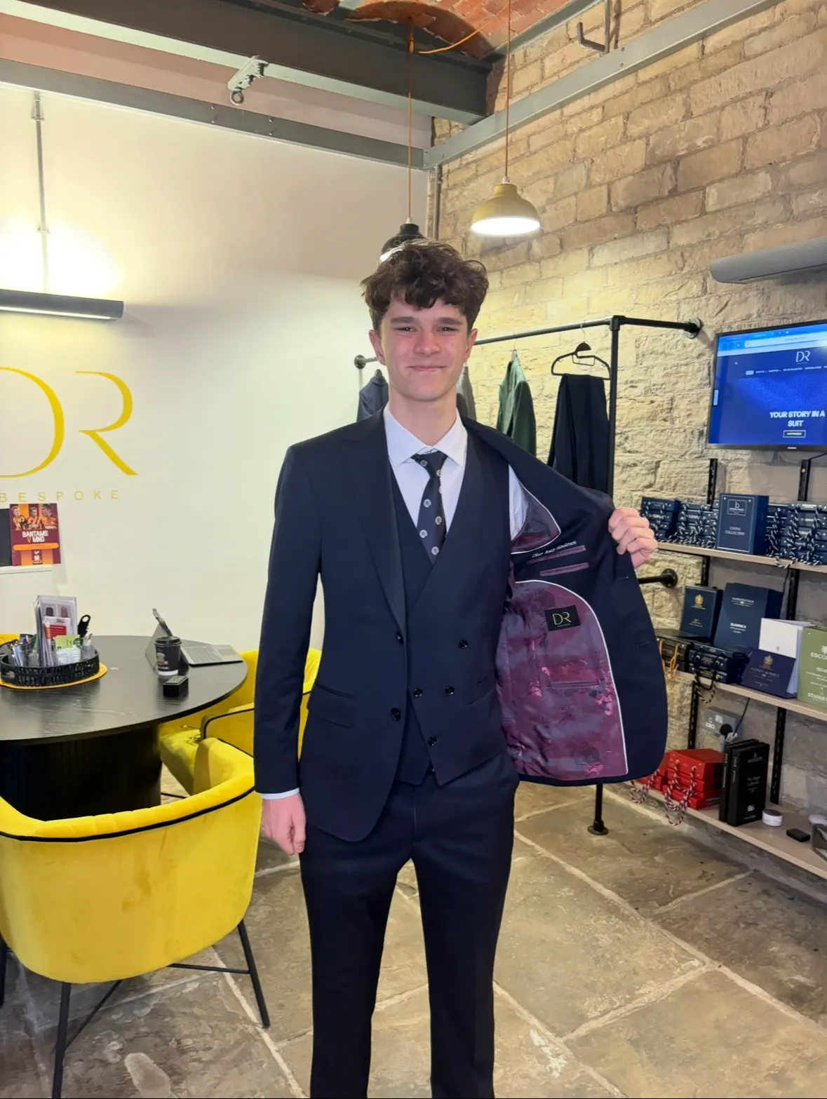 Bespoke suit commission in Bateman Ogden cloth by DR Bespoke — 19